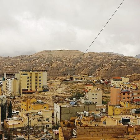 Jordanian Baity Apartment Wadi Musa Buitenkant foto