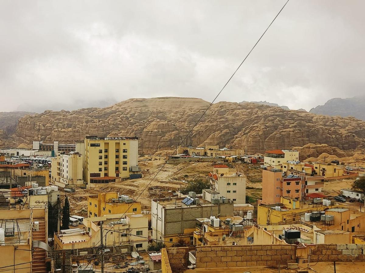 Jordanian Baity Apartment Wadi Musa Buitenkant foto